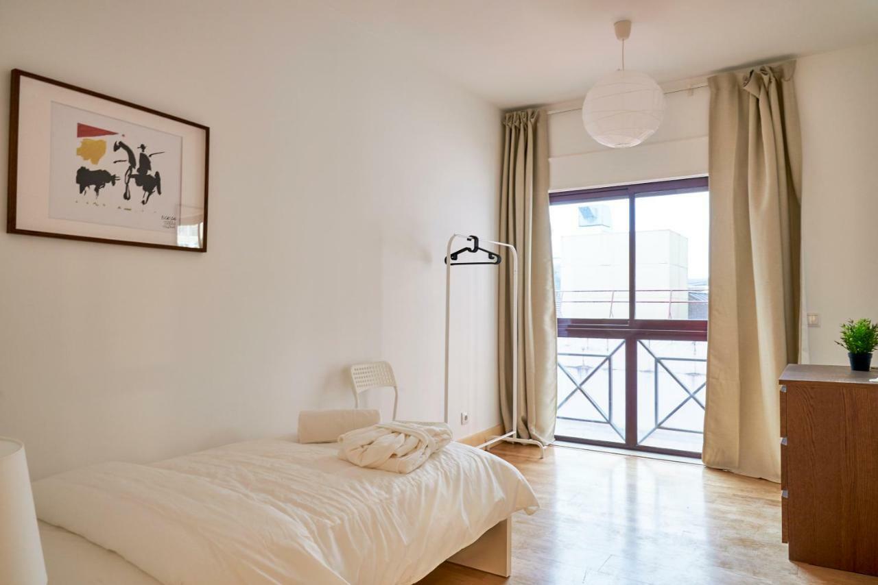 Campo Pequeno Avenida Hotel Lisboa Ngoại thất bức ảnh