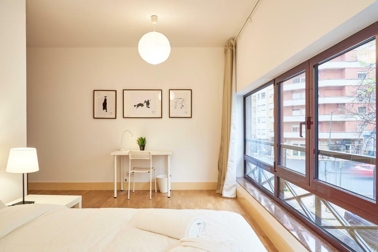 Campo Pequeno Avenida Hotel Lisboa Ngoại thất bức ảnh