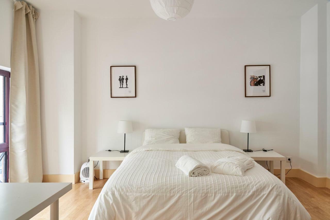 Campo Pequeno Avenida Hotel Lisboa Ngoại thất bức ảnh
